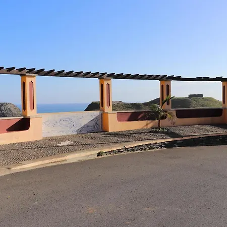 Nyaraló Domus Dino *