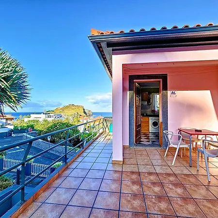 Dom wakacyjny Domus Dino Porto Da Cruz